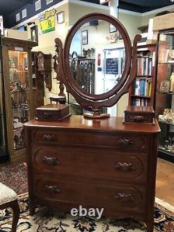 1950s Lillian Russell Collection Davis Cabinet Company Bedroom Furniture Company