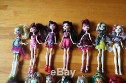 33 Monster High Collectible Dolls & Clothing And Accessories Lot Huge Lot