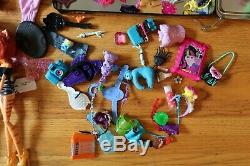 33 Monster High Collectible Dolls & Clothing And Accessories Lot Huge Lot