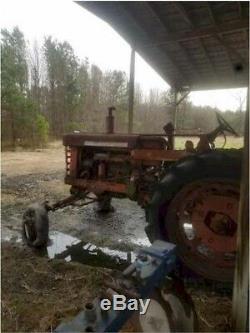 3 FARMALL 560 TRACTOR Collection 1 GAS 2 diesel