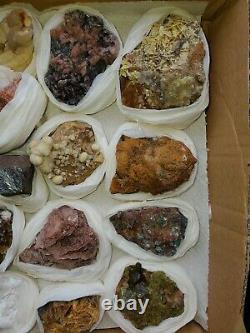 4Lb Wholesale Rare minerals Flat of 22 specimens of high quality Collection, #32