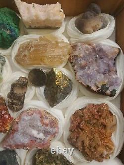 4Lb Wholesale minerals Flat Box of 27 specimens of high quality Collection, #36