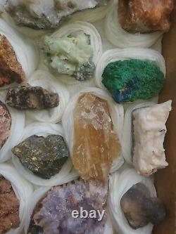 4Lb Wholesale minerals Flat Box of 27 specimens of high quality Collection, #36