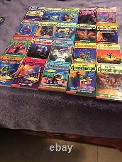 62 Complete Set 1-62 Goosebumps All Original Series Books! 19 Collectibles