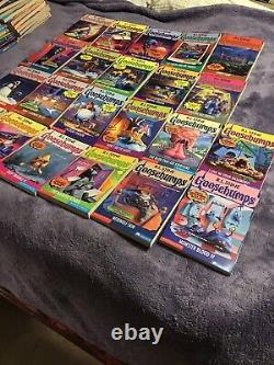 62 Complete Set 1-62 Goosebumps All Original Series Books! 19 Collectibles