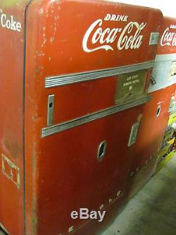 8-COCA COLA VENDO 83 Bottle Coke vending machine 1947-1953