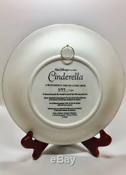 Beautiful Four Piece Cinderella Disney 3D Plates SET