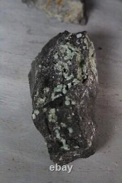 Direct from Source Wholesale Lot of 10 pieces of Wavellite from Arkansas