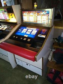 IGT RARE S Plus. SLANT TOP SLOT MACHINE! Triple diamond and red white and blue