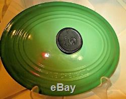 Le Creuset Enameled Cast Iron Oval Dutch Oven Hibiscus Green #27, 3.5 Qts Mint