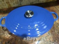 Le Creuset Signature Oval Dutch Oven Marseilles Blue #29, 5 Qts Stainless Knob