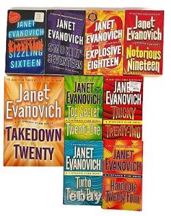 Lot 33 STEPHANIE PLUM Complete Series JANET EVANOVICH Set 1-29 +4 Between Number