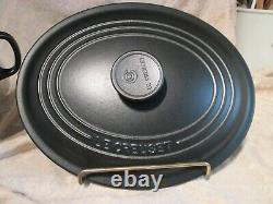 New Le Creuset Cast Iron Oval Dutch Oven Matte Noir Black 27 4.25qts 2 Available