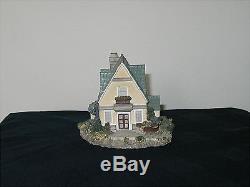 Set Of Nine (9) Collectible Old Englands Classic Cottages