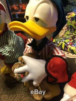 Santa's Best 18 Animated Donald Duck TOY Christmas Disney Holiday with Box