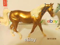 Set Of 3 JAH Breyer Horse FANFARE Florentine-Gold Charm-Copenhagen Decorators