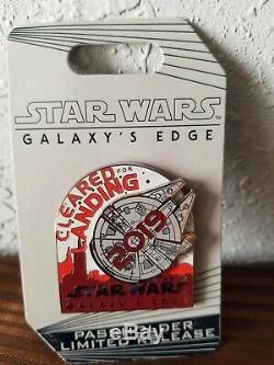 Star Wars Galaxy's Edge Disney Pin Bundle Opening Day Jumbo Pin, Limited LE & LR