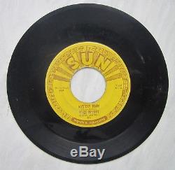 THE HOLY GRAIL OF ELVIS RECORDS-the ORIGINAL 5 SUN 45s