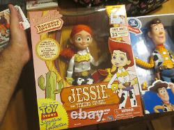 Toy Story Signature Collection Jessie & Lots'o Laughs Sheriff Woody Talking Lot