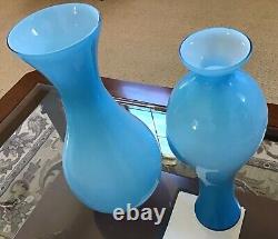 VINTAGE 3PC DECRETIVE ART GLASS TWO SHADES OF BLUE 14 LOT of 3