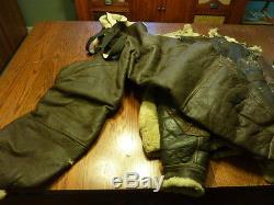 WW II USAAF leather /wool flight suit (group of 6) Jacket/pants/boots/gloves